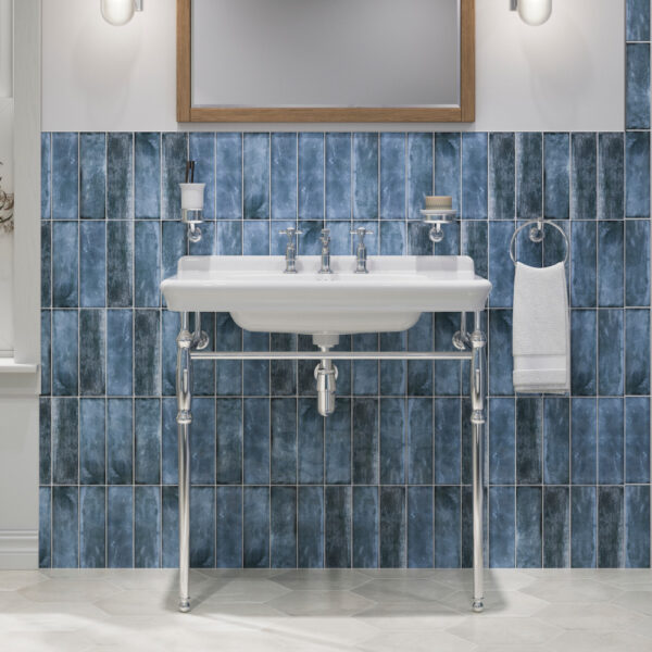 Guild 85 cm tvättställ på metallställning Guild 85 cm tvättställ på metallställning