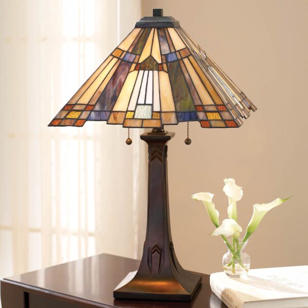 Inglenook bordslampa i Tiffany-stil